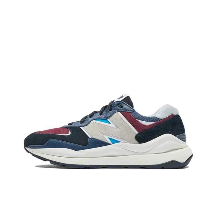 New Balance Men's FuelCell Summit Unknown v3 Green Black