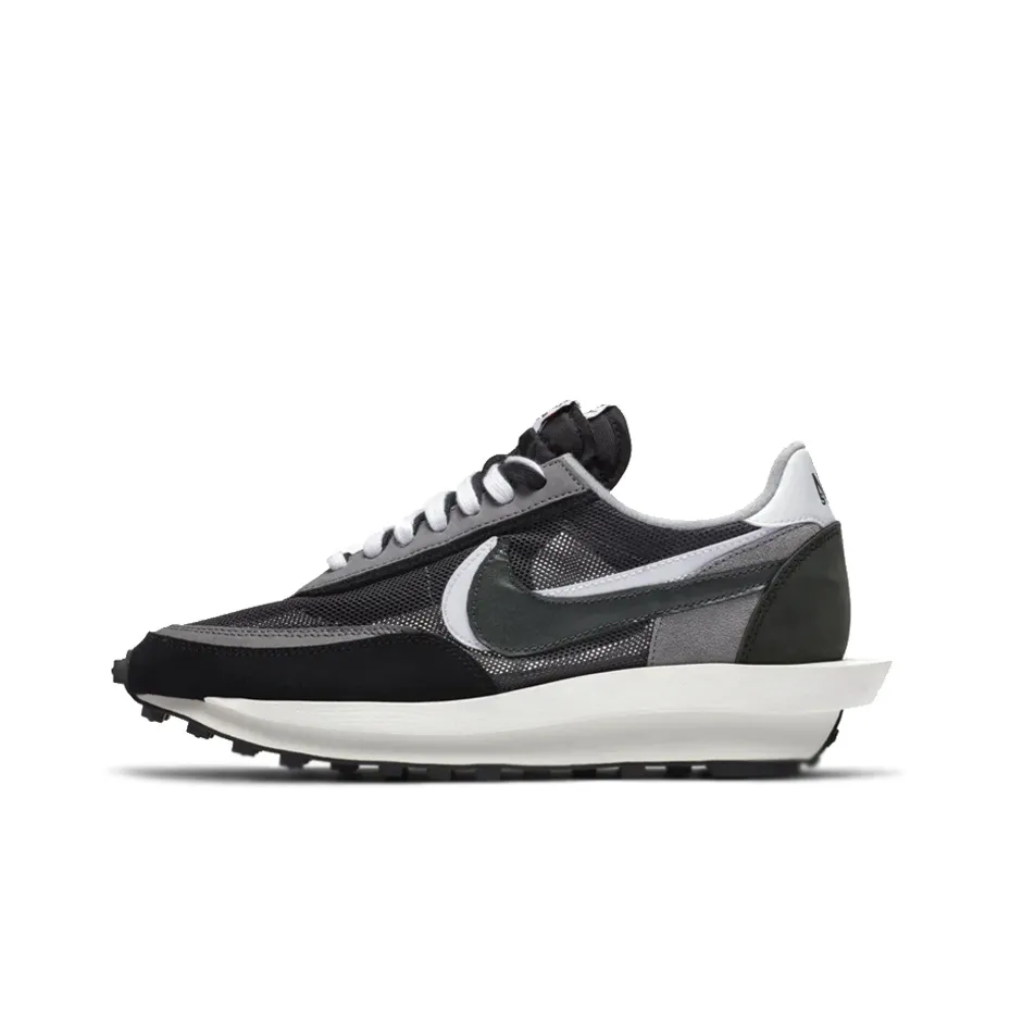 Nike X Sacai LDWaffle 'Black'