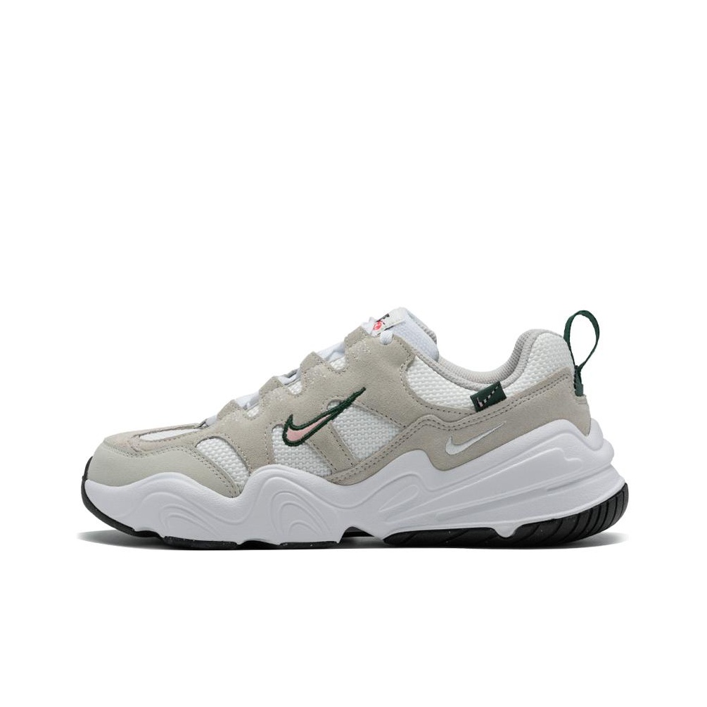 nike 2m tekno