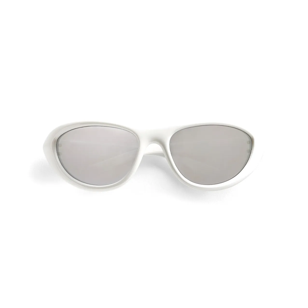 Bottega Veneta Eyewear Curve Sporty Cat Eye Frame Sunglasses