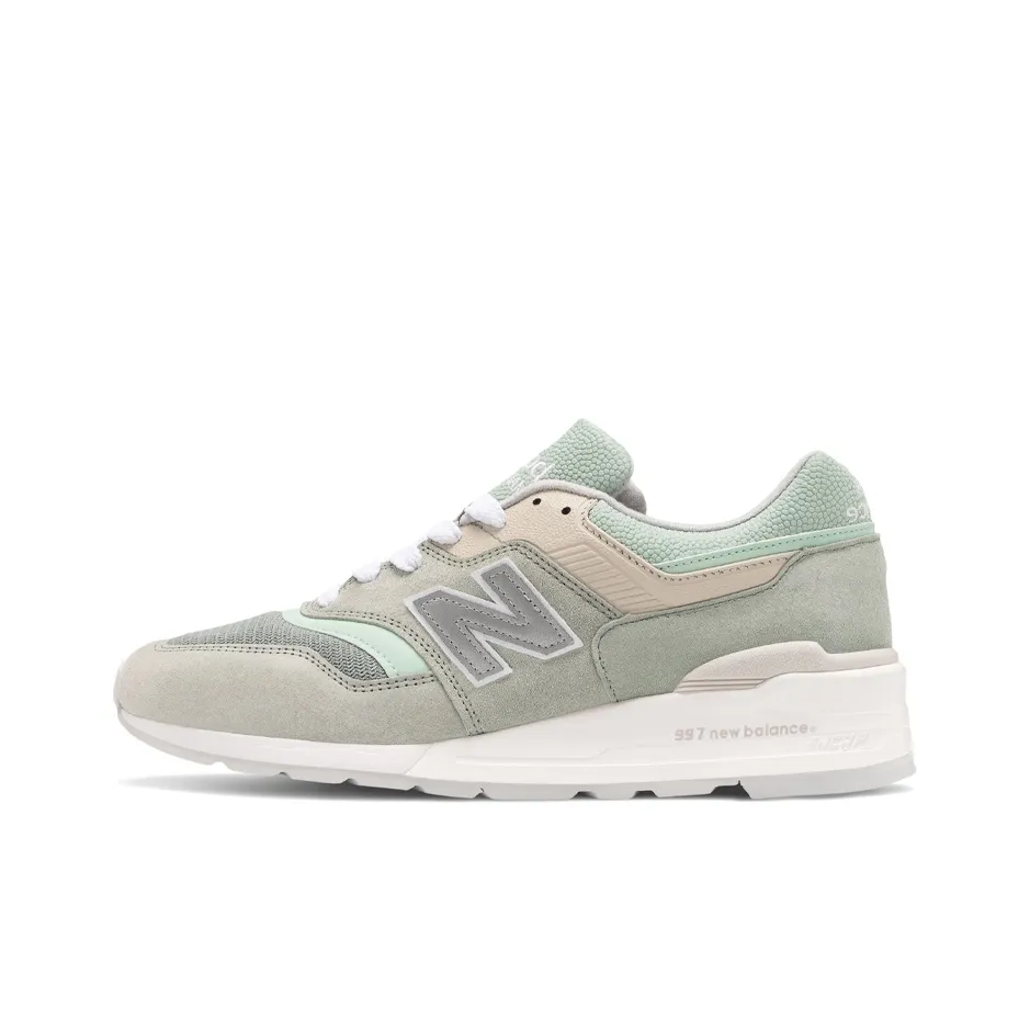 New Balance 997 'Light Green'