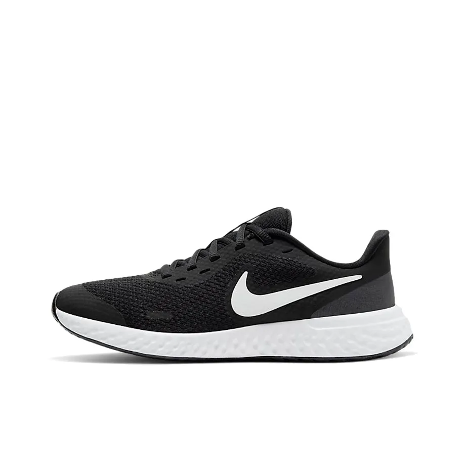 Nike Revolution 5 'Black White' GS