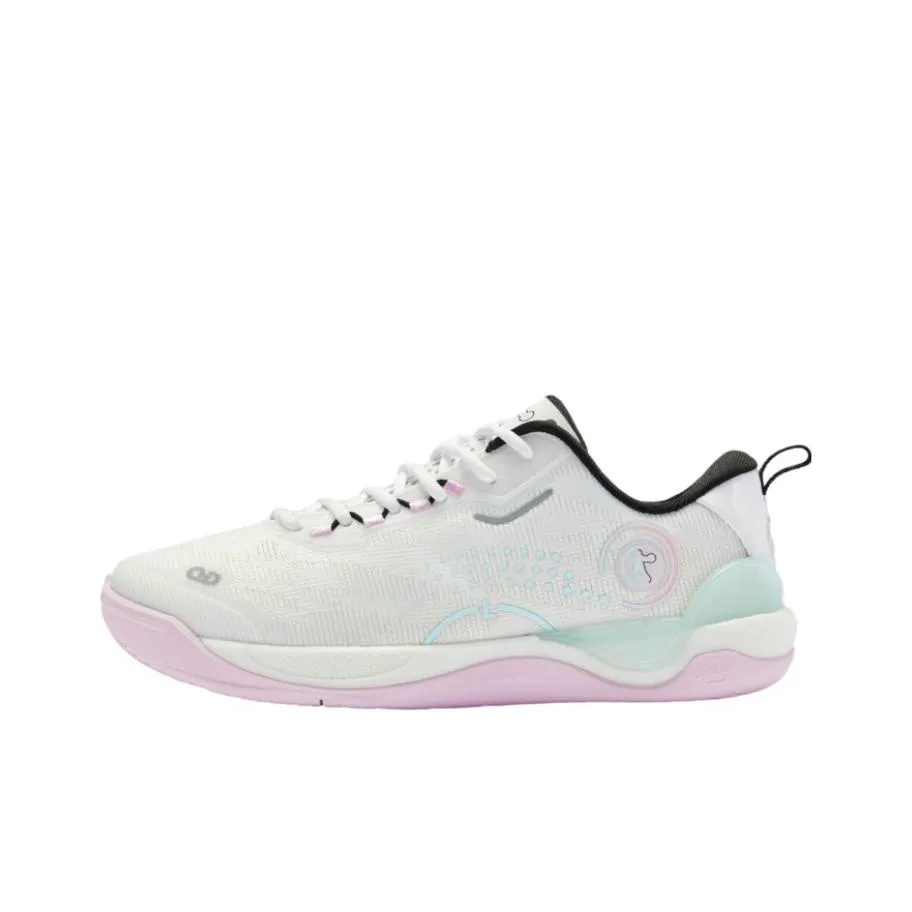 QIAODAN Gladiator 2.0 Shock Absorbers With Slip Resistant Features Low Top Running Shoes Women's White Pink