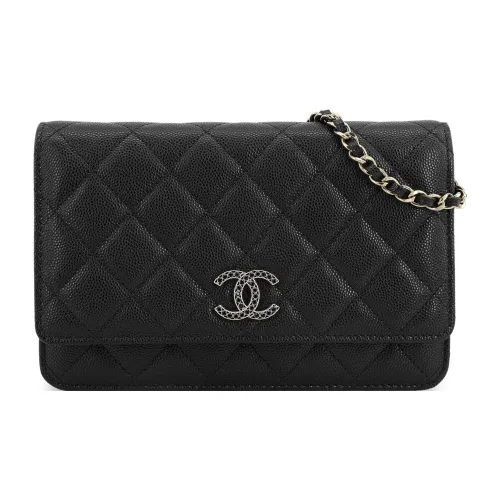 CHANEL Женские кошельки