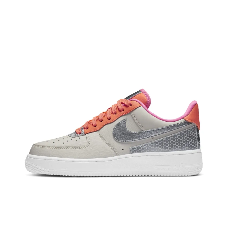 Nike Air FORCE 1 SE 'Металлическое серебро' Slip-resistant покрытие Низкие кеды для скейтбординга Женские Серебряный Апельсин
