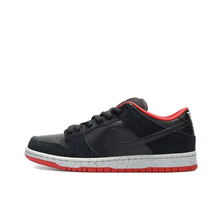 Nike SB Dunk Low Black Cement