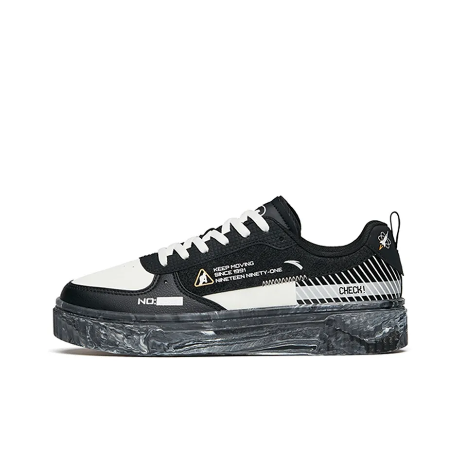 Anta Life Collection Non slip Lightweight Low Top Skateboard Shoes Women's Black White