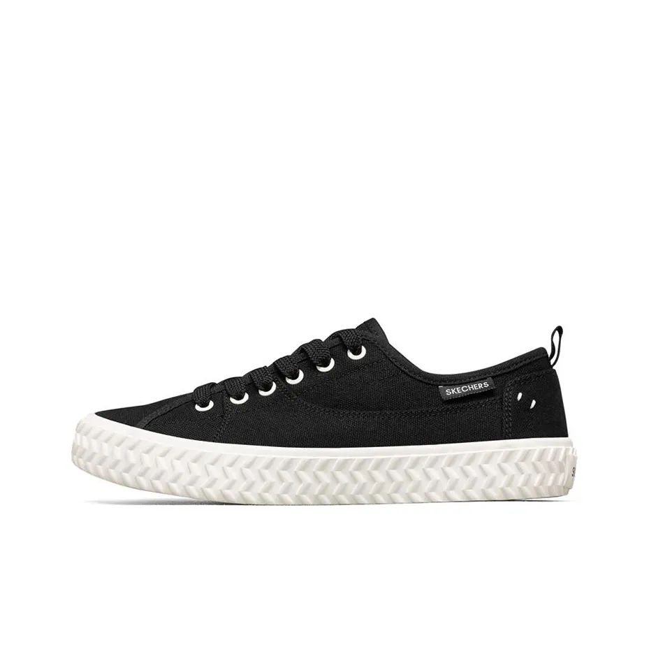 Skechers Street Trax Low Top Sneakers Black Women's