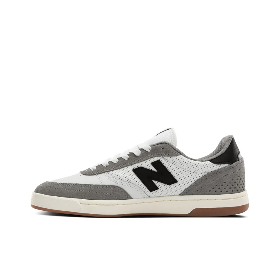 New Balance Numeric NM440