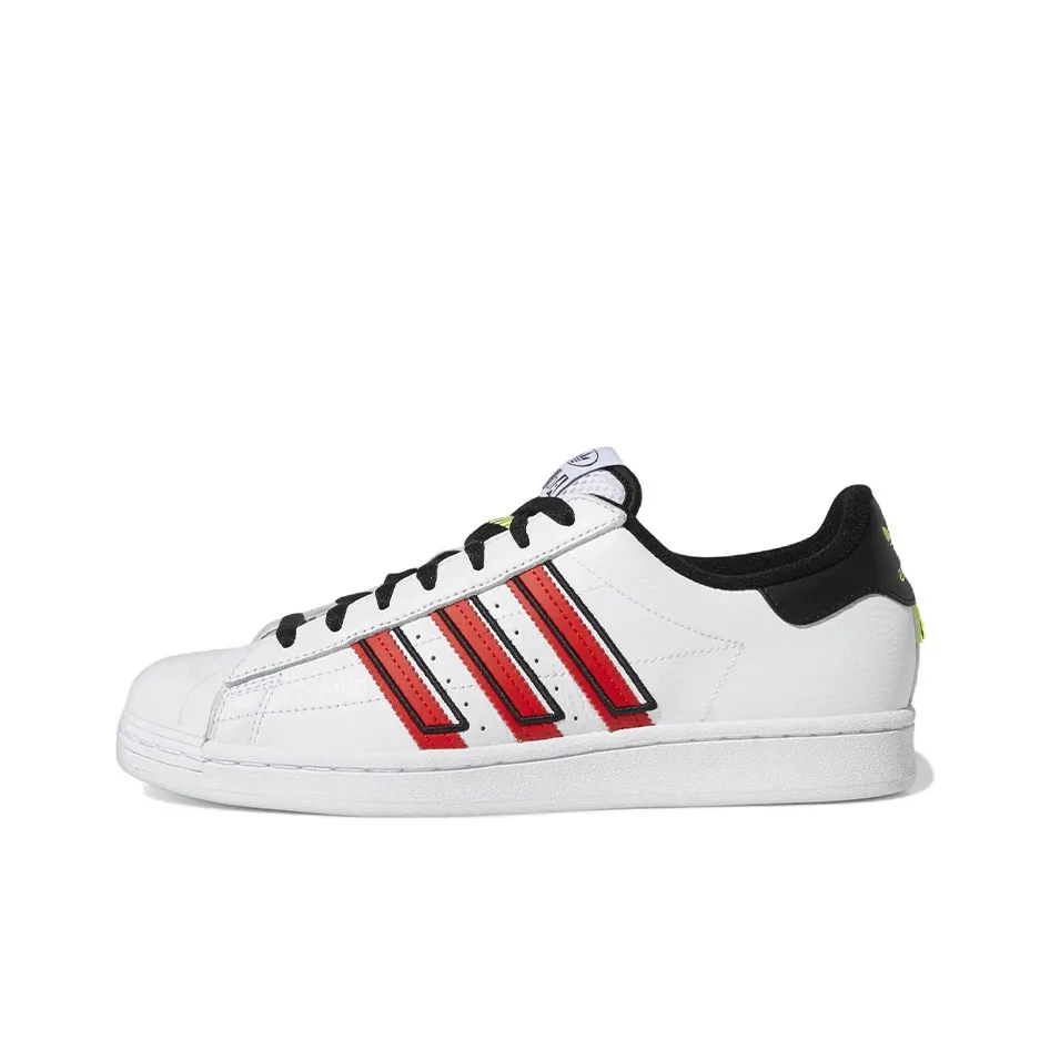 Adidas Originals Superstar Cloud White Outlined Red golds