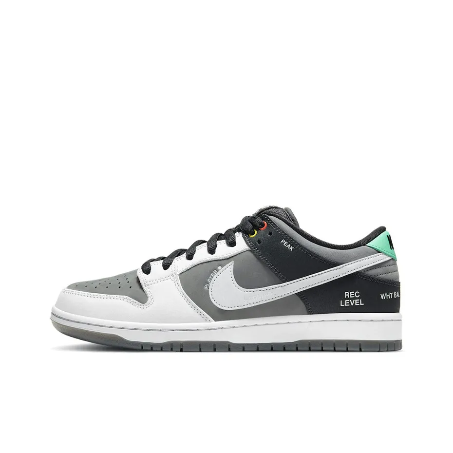nike 6.0 mavrk jr boys shoes white pants outfit