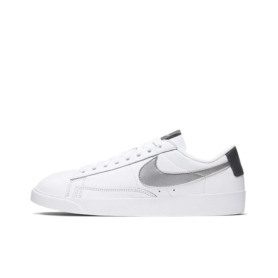 Nike Blazer Low Le 'White Metallic Silver' Women's