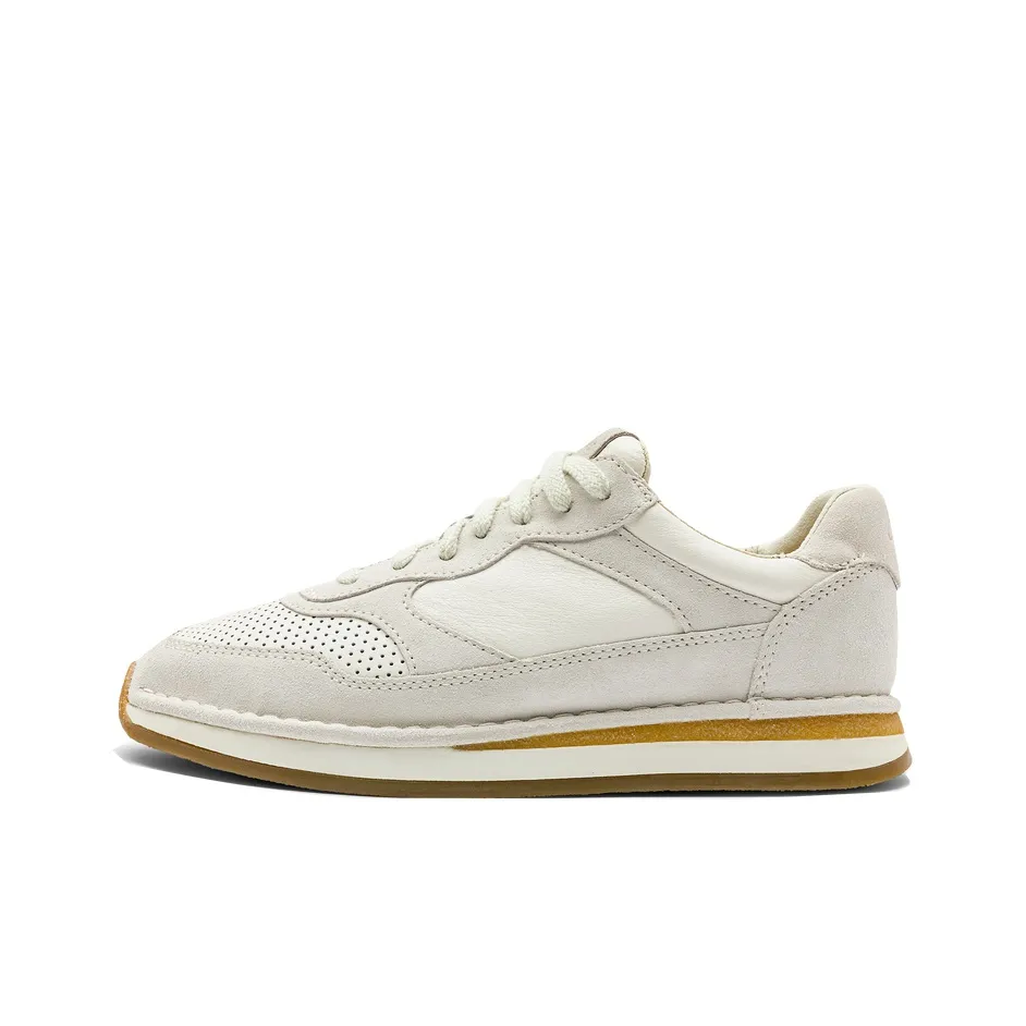 Clarks Art Movement Series Low Top Casual Shoes Women's White