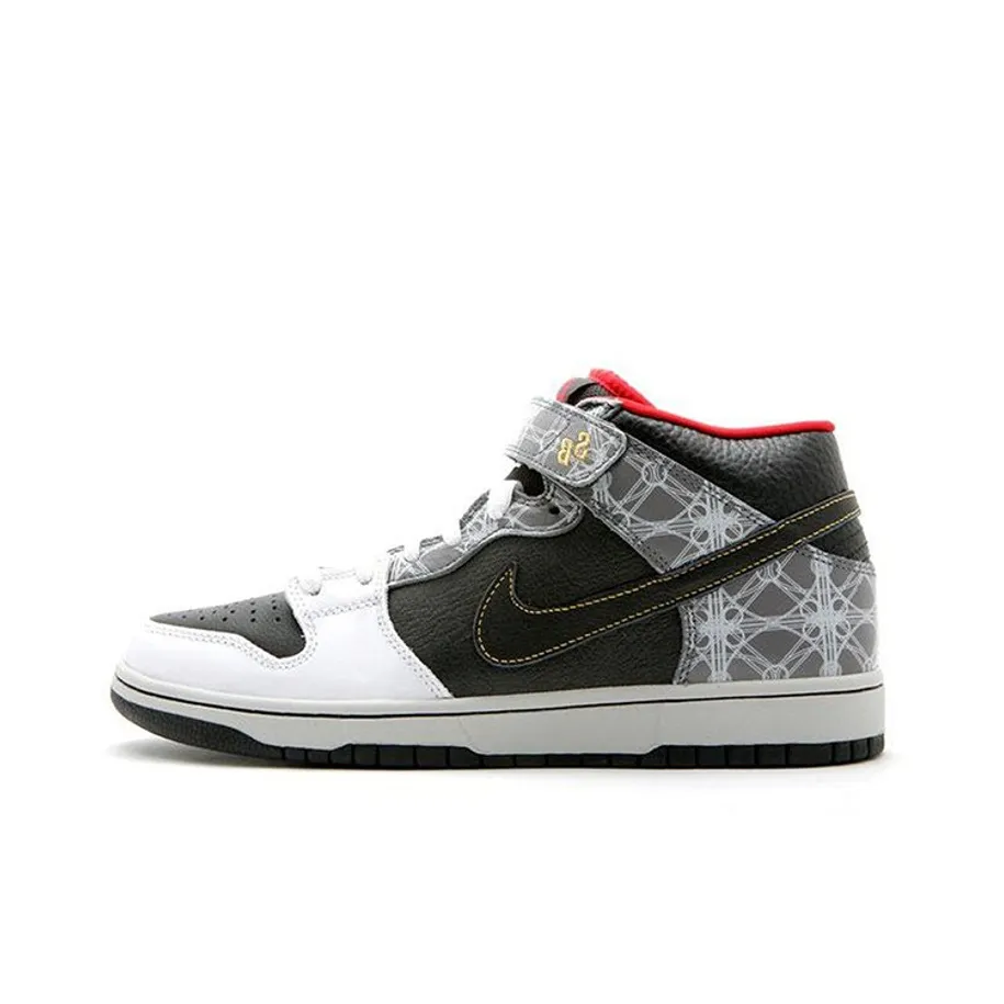 Nike Sb Dunk Mid Beijing Triumvir Fly