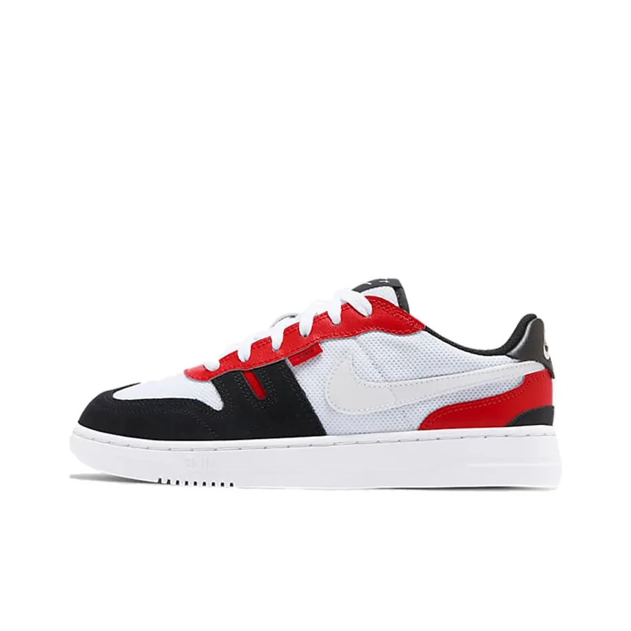 Nike Squash Type Slip Resistant Shock Absorbers Low Top Kids' Skateboarding Shoes Red White