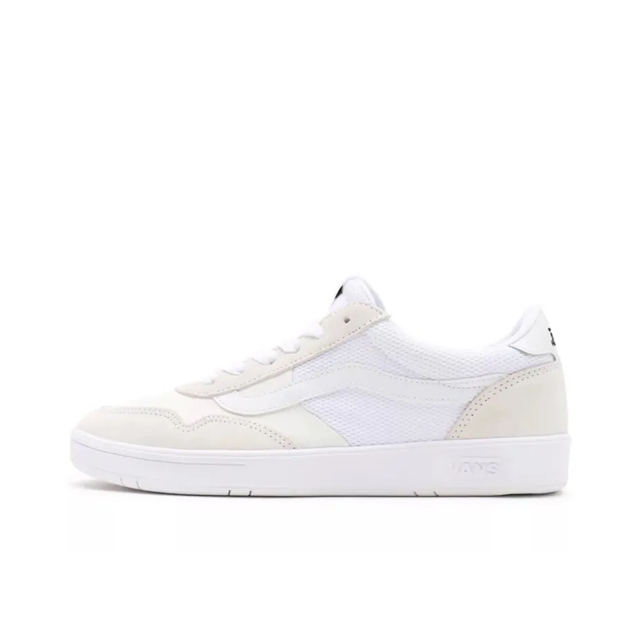 Vans Unisex Staple Cruze Too Comfycush Sneakers White