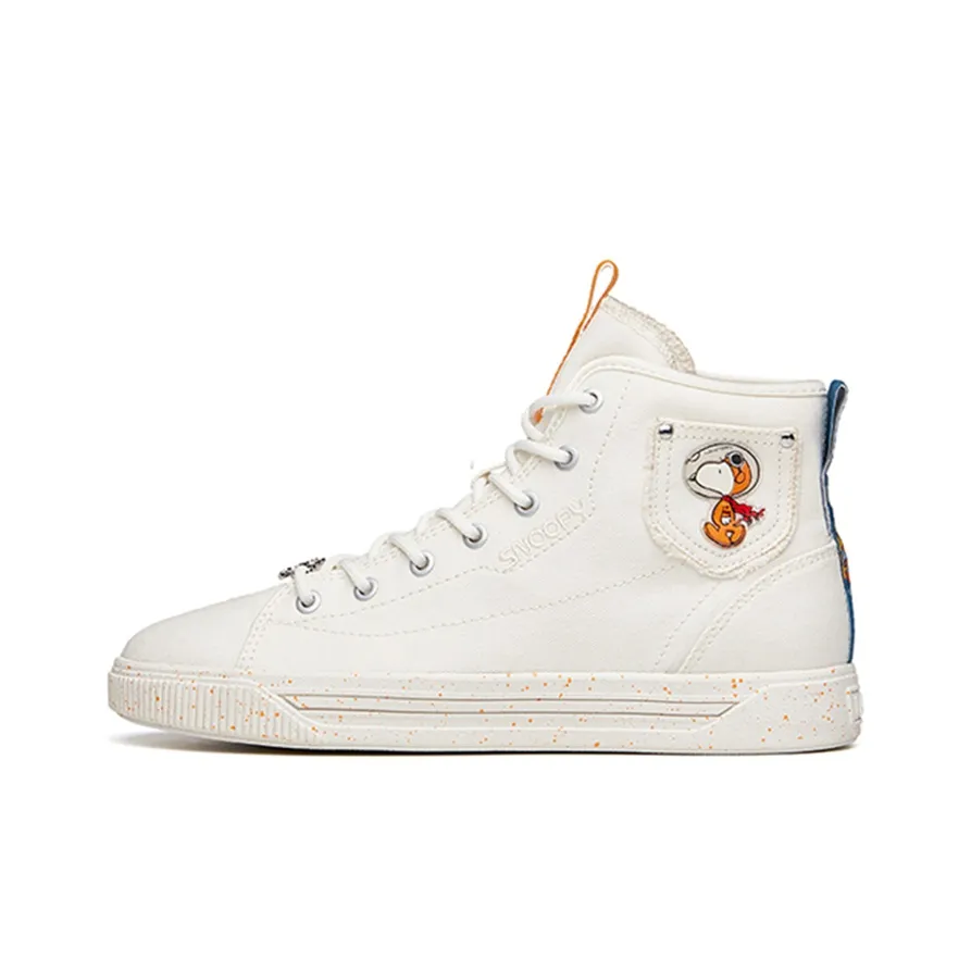 SNOOPY x ANTA Устойчивые к истиранию противоскользящие высокие кроссовки для скейтбординга женские цвет слоновая кость