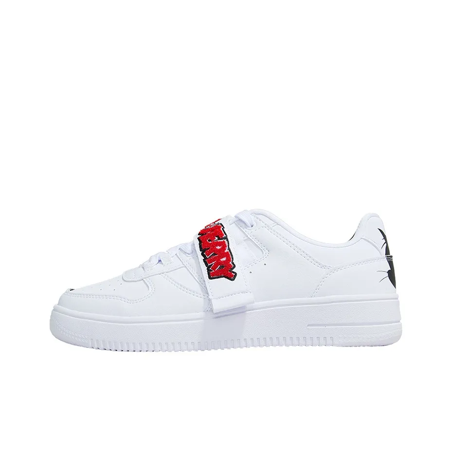 Tom and Jerry x XTEP Устойчивые к истиранию Дышащие Низкие Кроссовки для скейтбординга Мужские Белый Черный