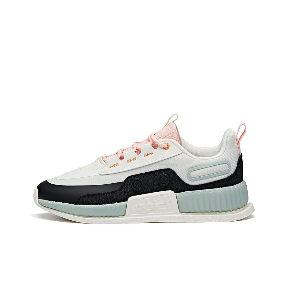 Anta Rejecting The Ordinary, Life Collection Coverage Low Top Skateboard Shoes Women's Pea Green White