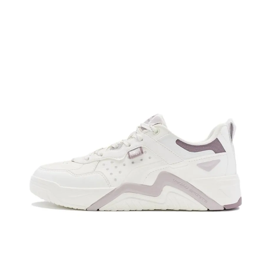 XTEP Sky Ridge 3.0 Non slip Breathable And Wear resistant Low Top Skateboard Shoes Women's Sail White Wisteria Purple