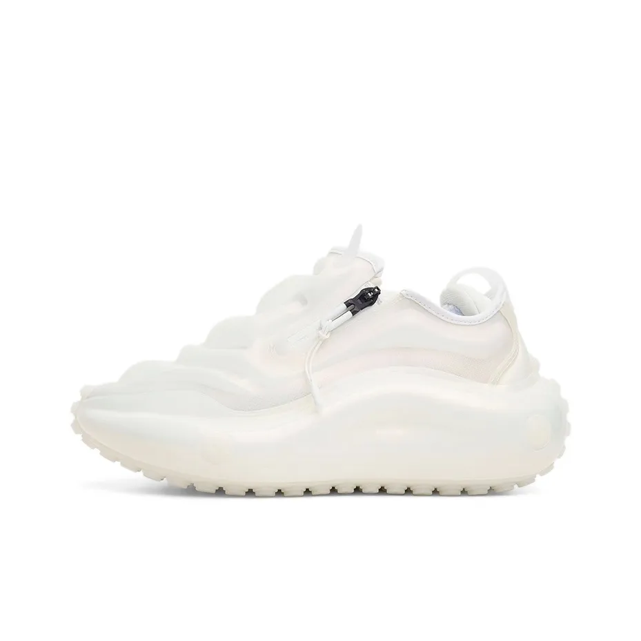 LiNing Pangu Flow 24SS Fashion Apparel Zhou Xiu Style Anti Slip Wear Resistant Low Top Casual Shoes Unisex Laser White