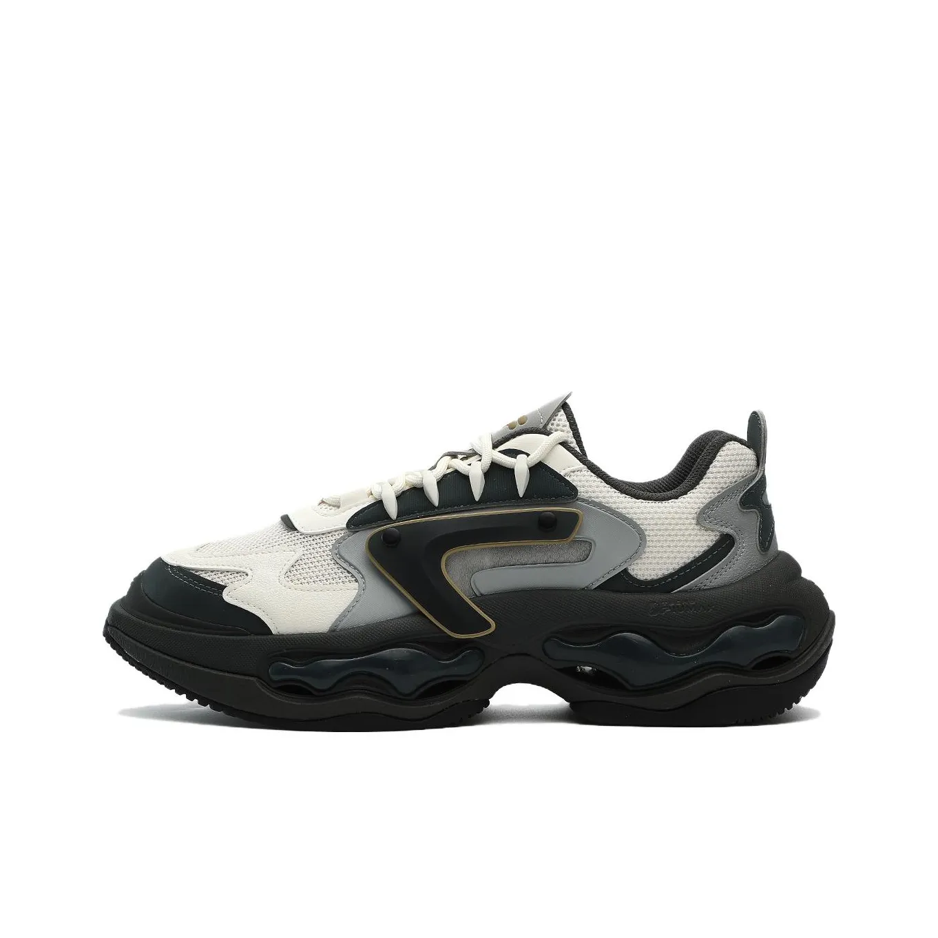 FILA FUSION Vintage Daddy Shoes 'Black White'