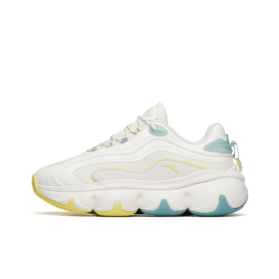 ANTA Низкие кеды с широким носком Женские