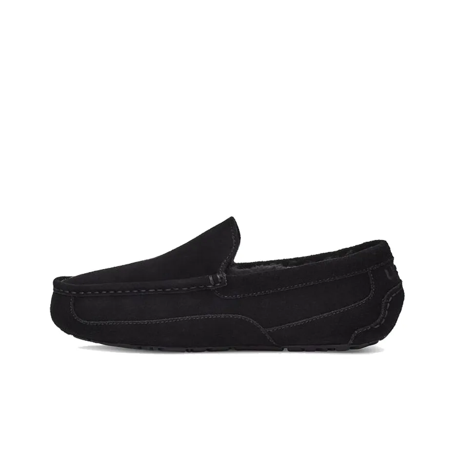 UGG Ascot Slipper 'Black'