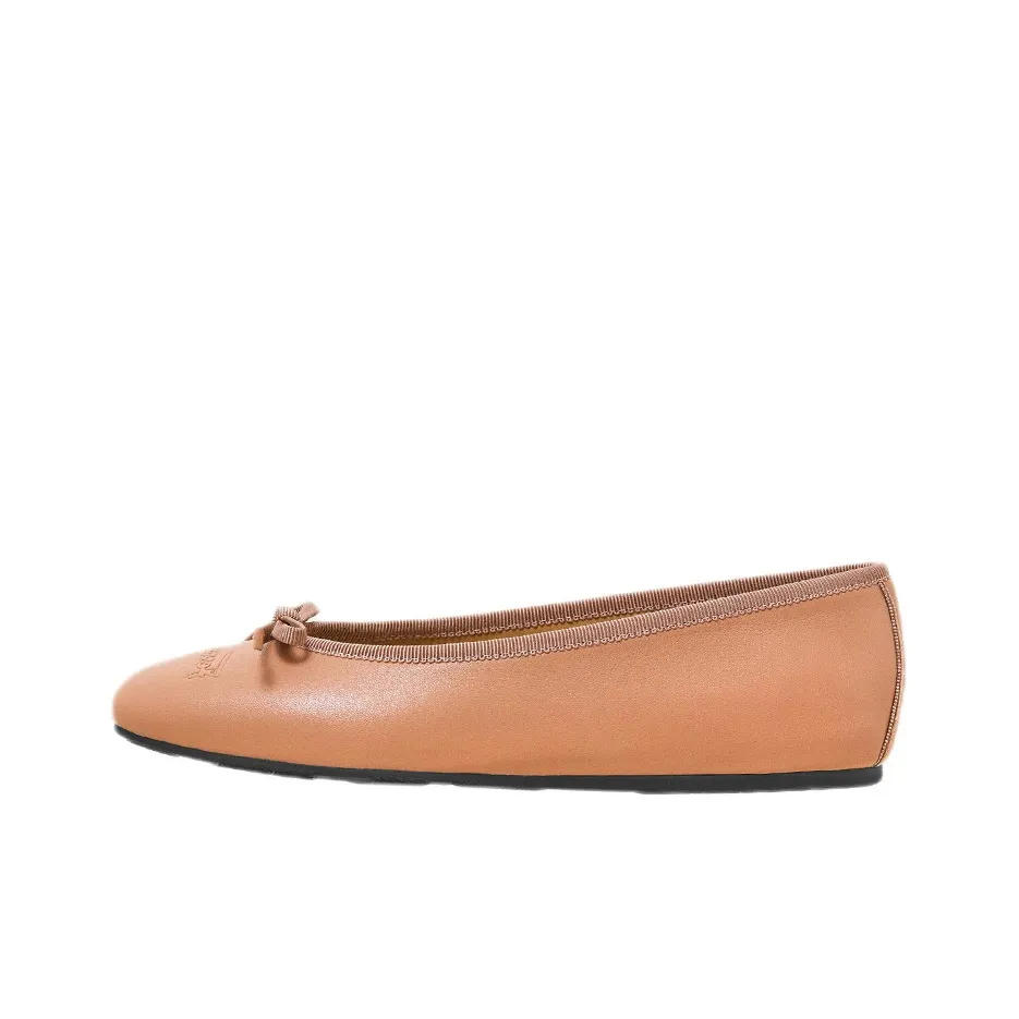 Ferragamo Women's Casual Shoes Women's Light Pink Red