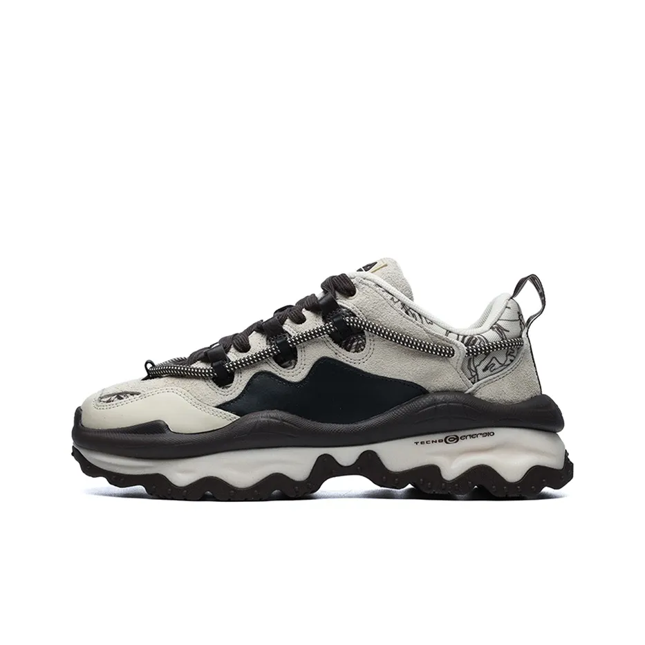 FILA FUSION QD96 X White Mountaineering 'Deep Brown Beige'