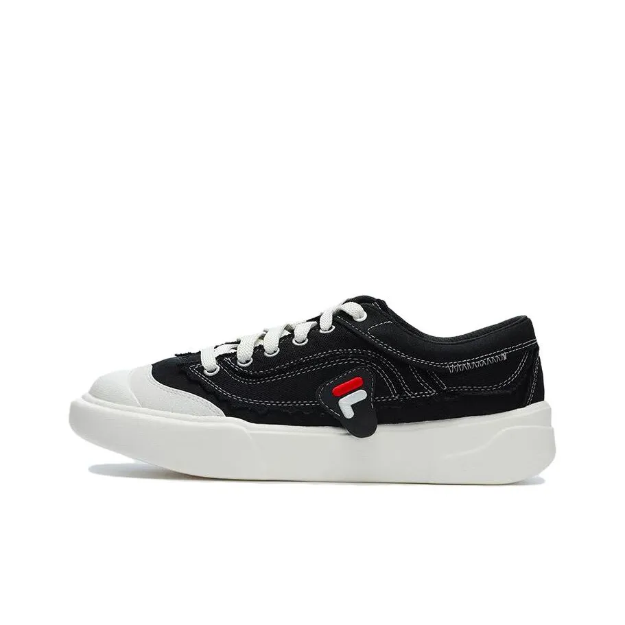 FILA FUSION CURVE Low Top Canvas Shoes Women's Black White