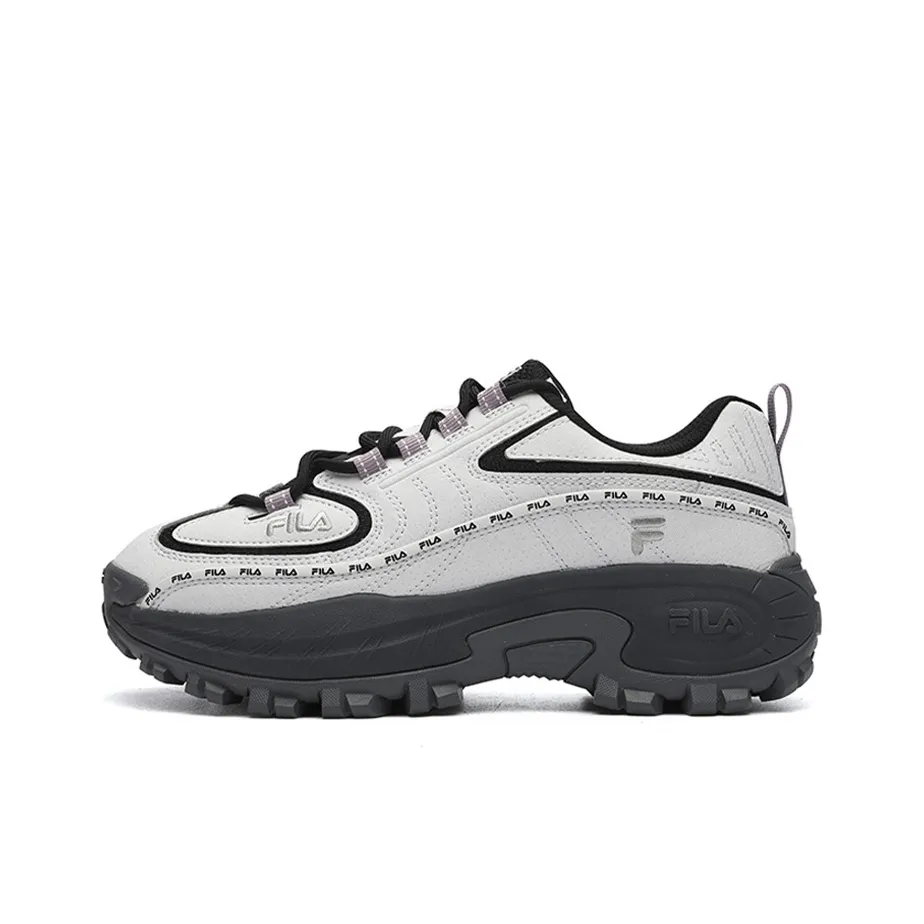 FILA Fashion Sneakers Cushioning Anti Slip And Wear Resistant Low Top Chunky Sneakers Women's Gray Black