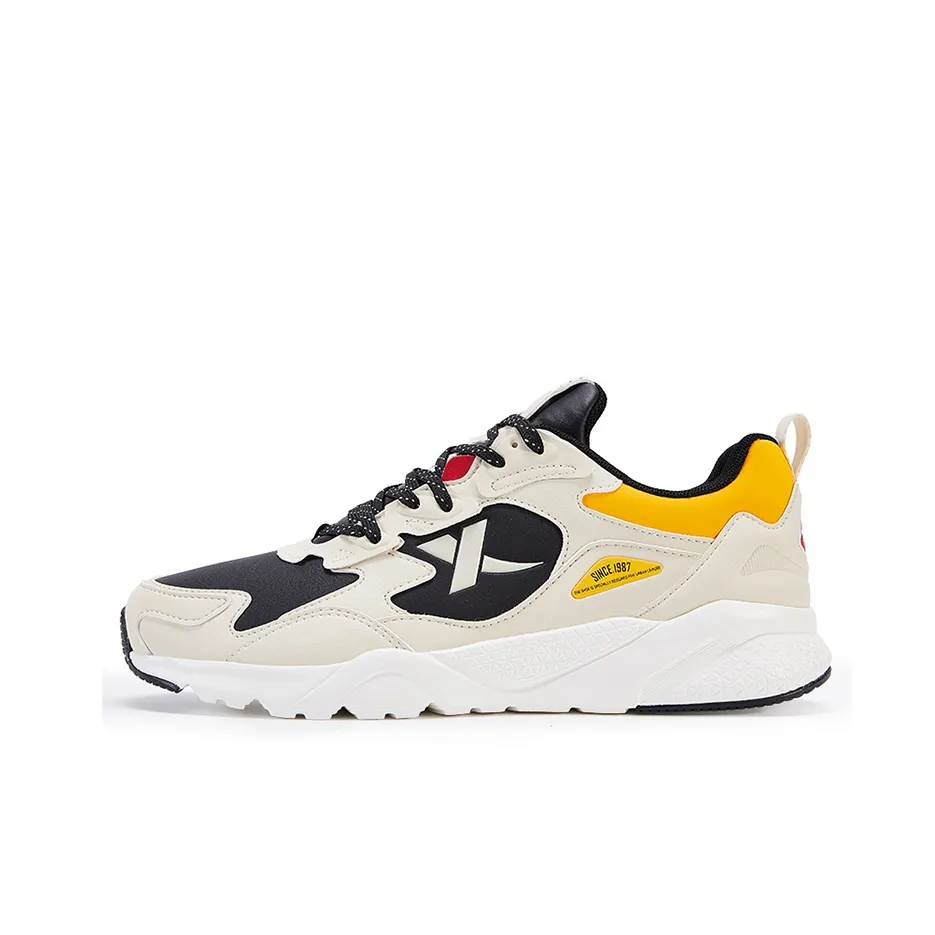 XTEP Низкие кеды для мужчин