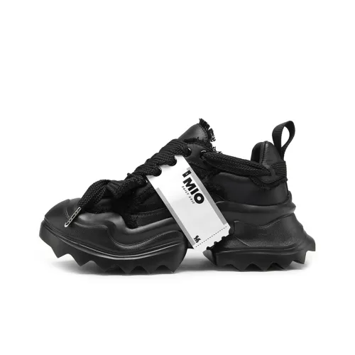 MIO Толстоподошвенные кроссовки Low Top Черные Женские