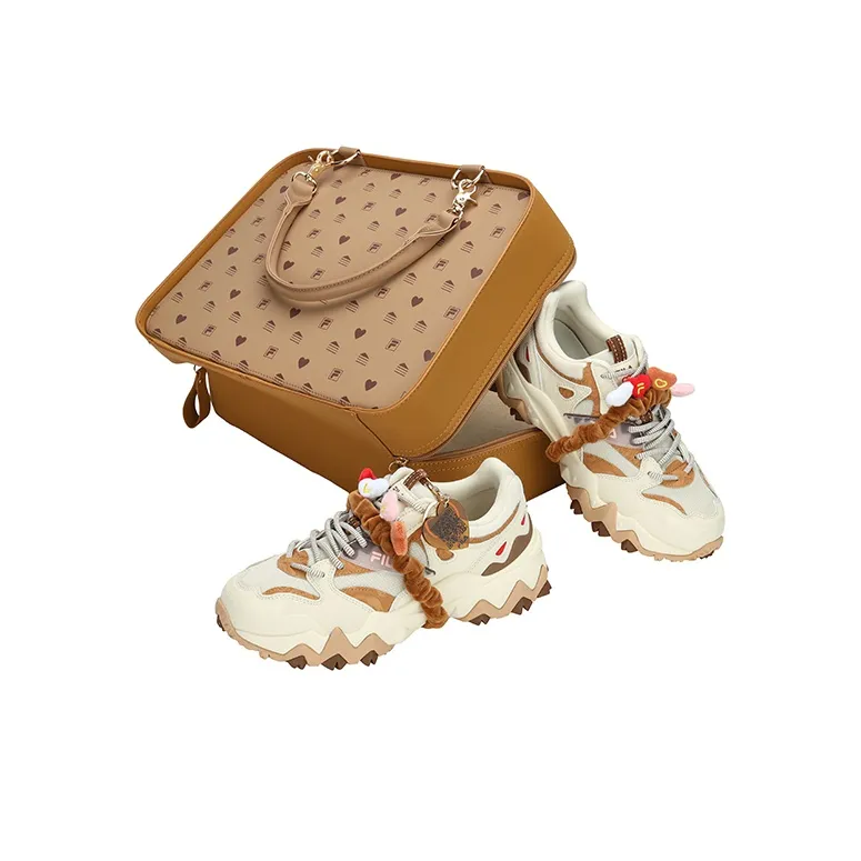 FILA Oakmont 2 KAI 2 Low Top Chunky Sneakers Women's Cloud Brown