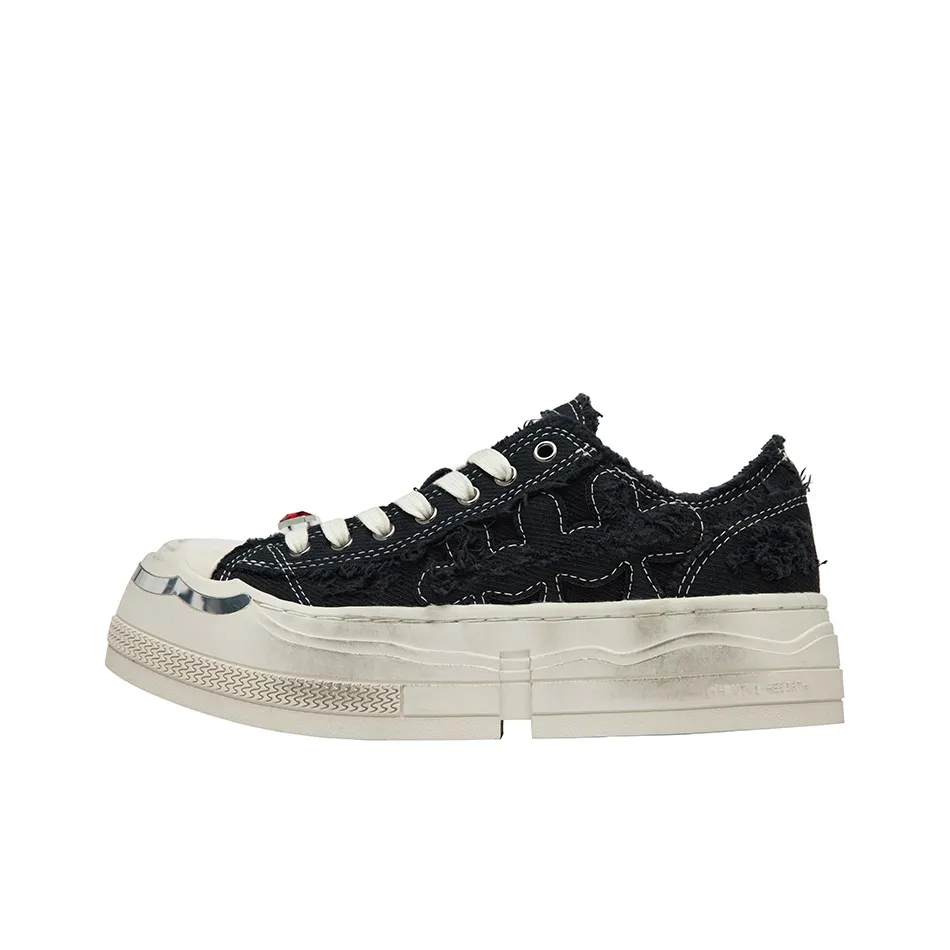 SHOOT BRAND Abrasion Resistant Breathable Height Increasing Low Top Canvas Shoes Unisex Little Dirty Black