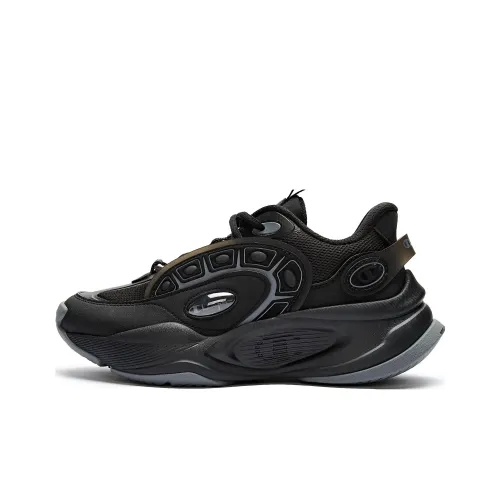 Чемпион Толстоподошвенные кроссовки Low Top Черные Мужские