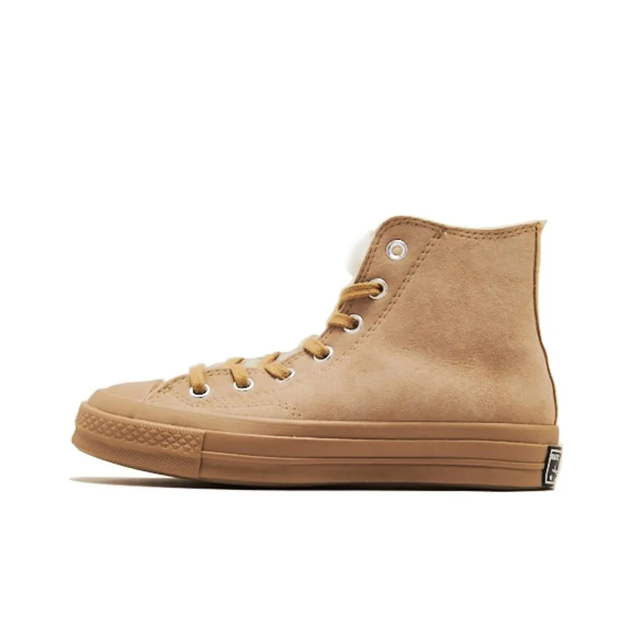 For a complete guide to the shoes Kanye has worn in music videos