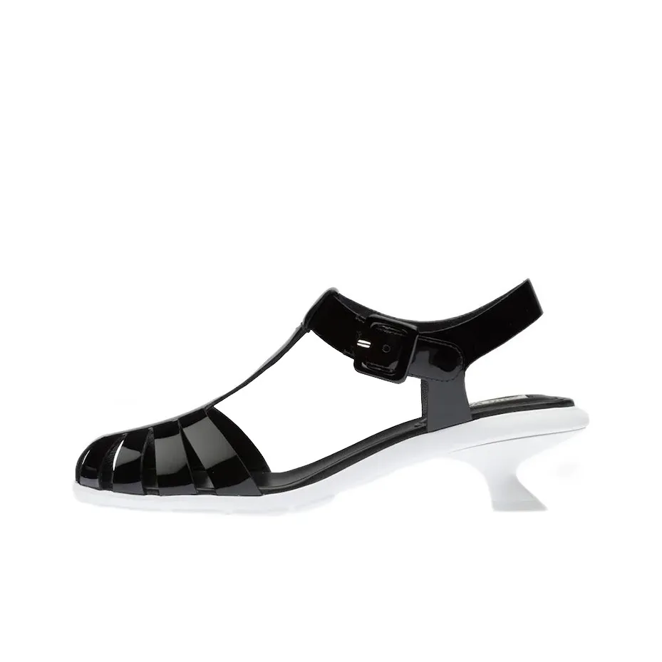 MIU MIU Высокие каблуки Женские Черный