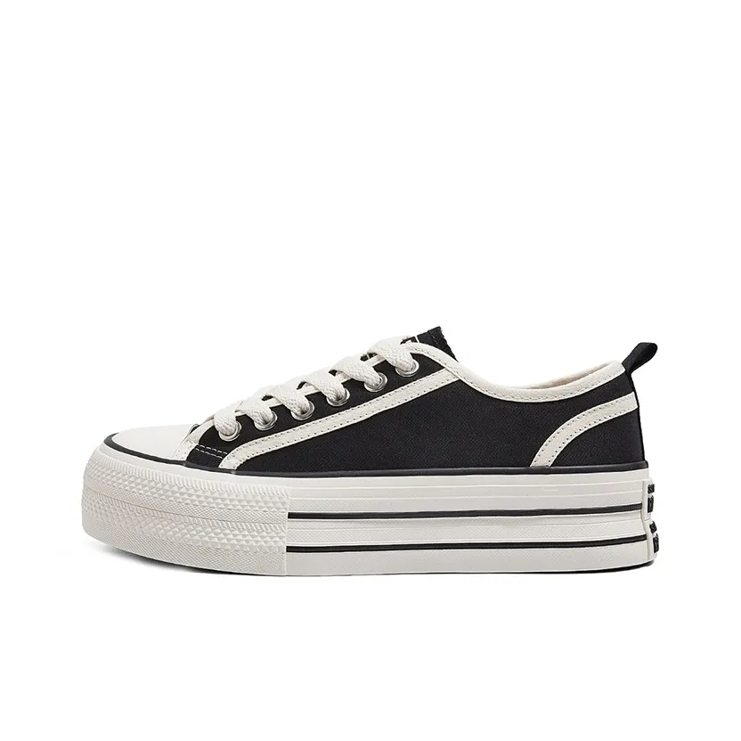 RENBEN Low Top Canvas Shoes Women's Black