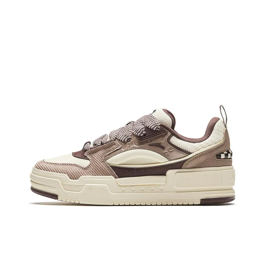 ANTA Слегка Сладкие Пухлые туфли с Амортизацией Износостойкие Низкие Кроссовки для скейтбординга Женские Бежево-коричневые