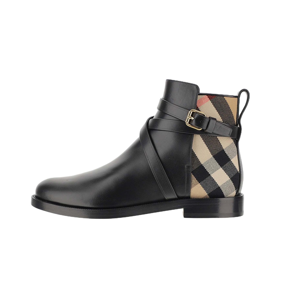 Step Up Your Style The Ultimate Guide to Women s Burberry Rain Boots
