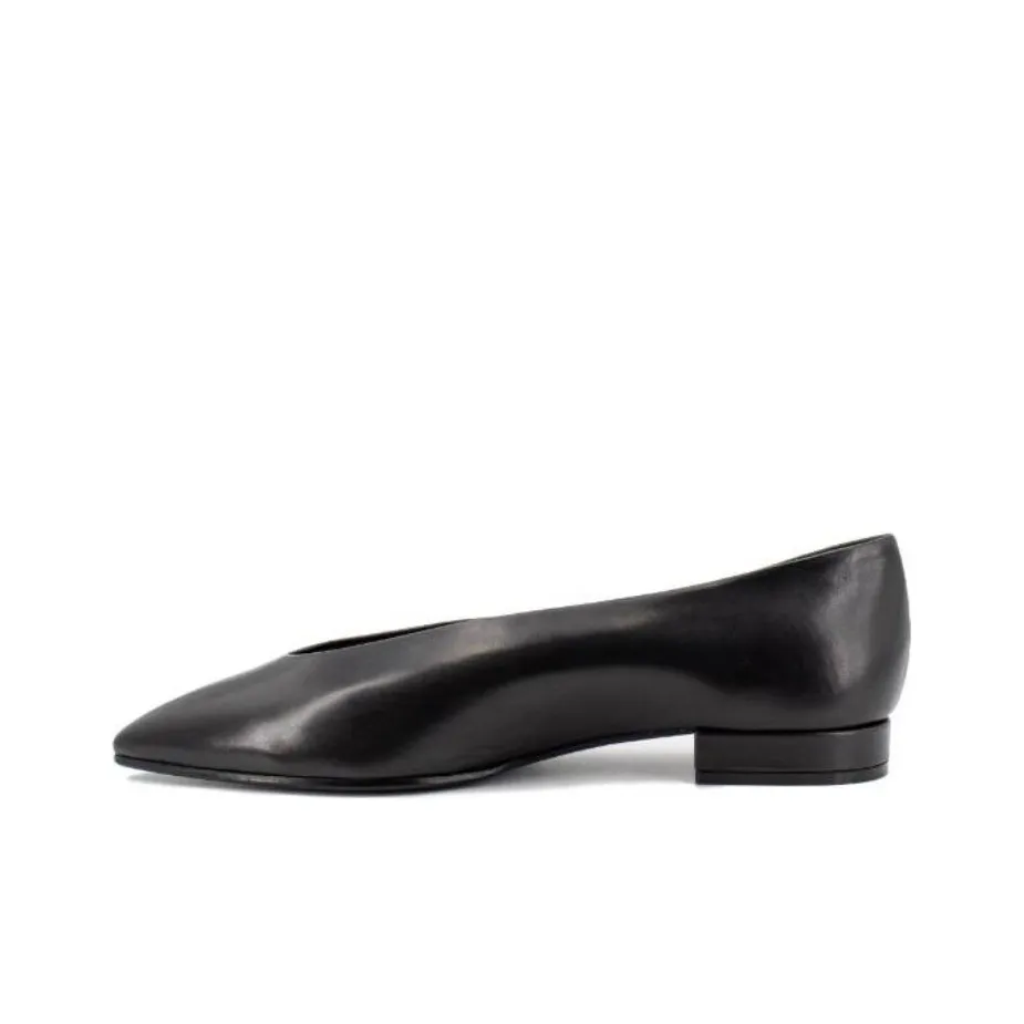 Loro Piana Rebecca Pointed Toe Ballerina Shoes Women's