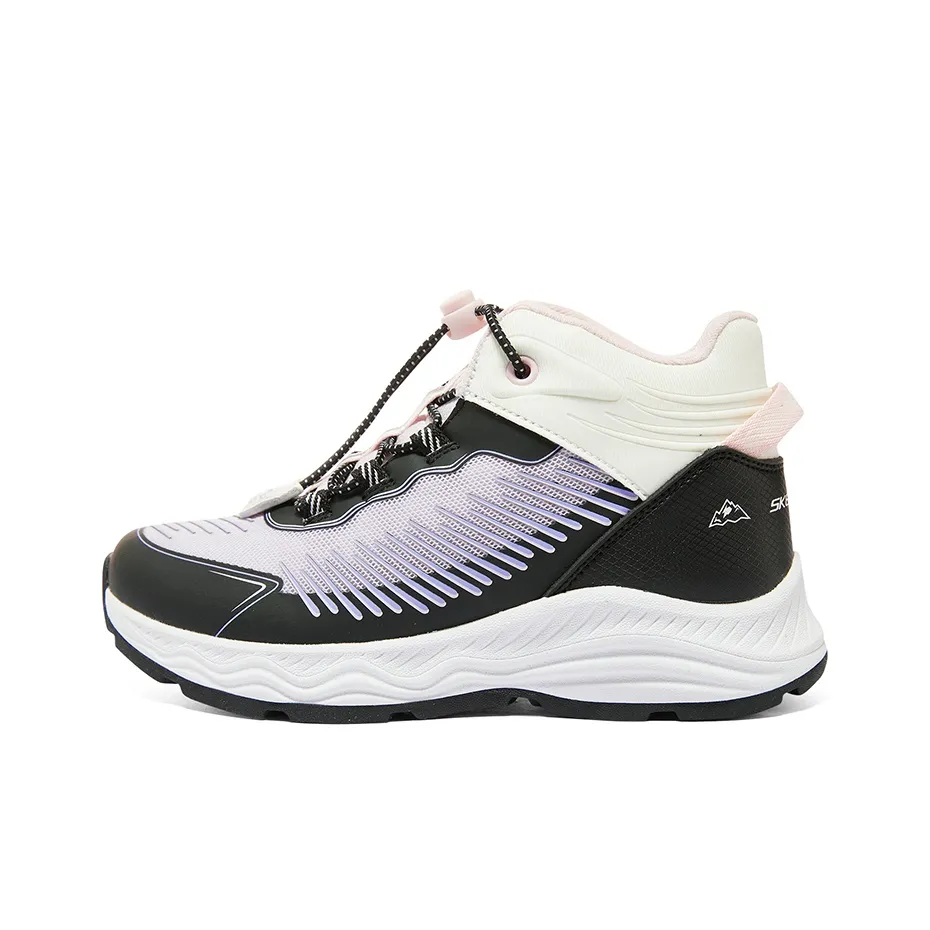 Skechers Waterproof And Wear resistant Crew Shoes