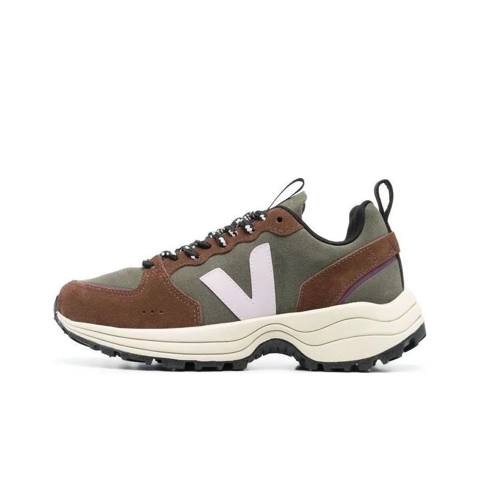 VEJA Venturi Panelled Sneakers Women's