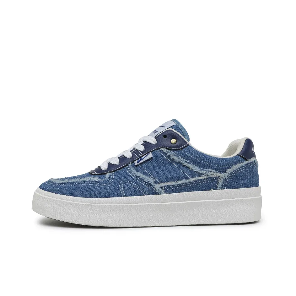Warrior Slip-resistant Abrasion-resistant Low-top Canvas Shoes Unisex Dark Blue Warrior Slip-resistant Abrasion-resistant Низкие кеды унисекс Темно-синий
