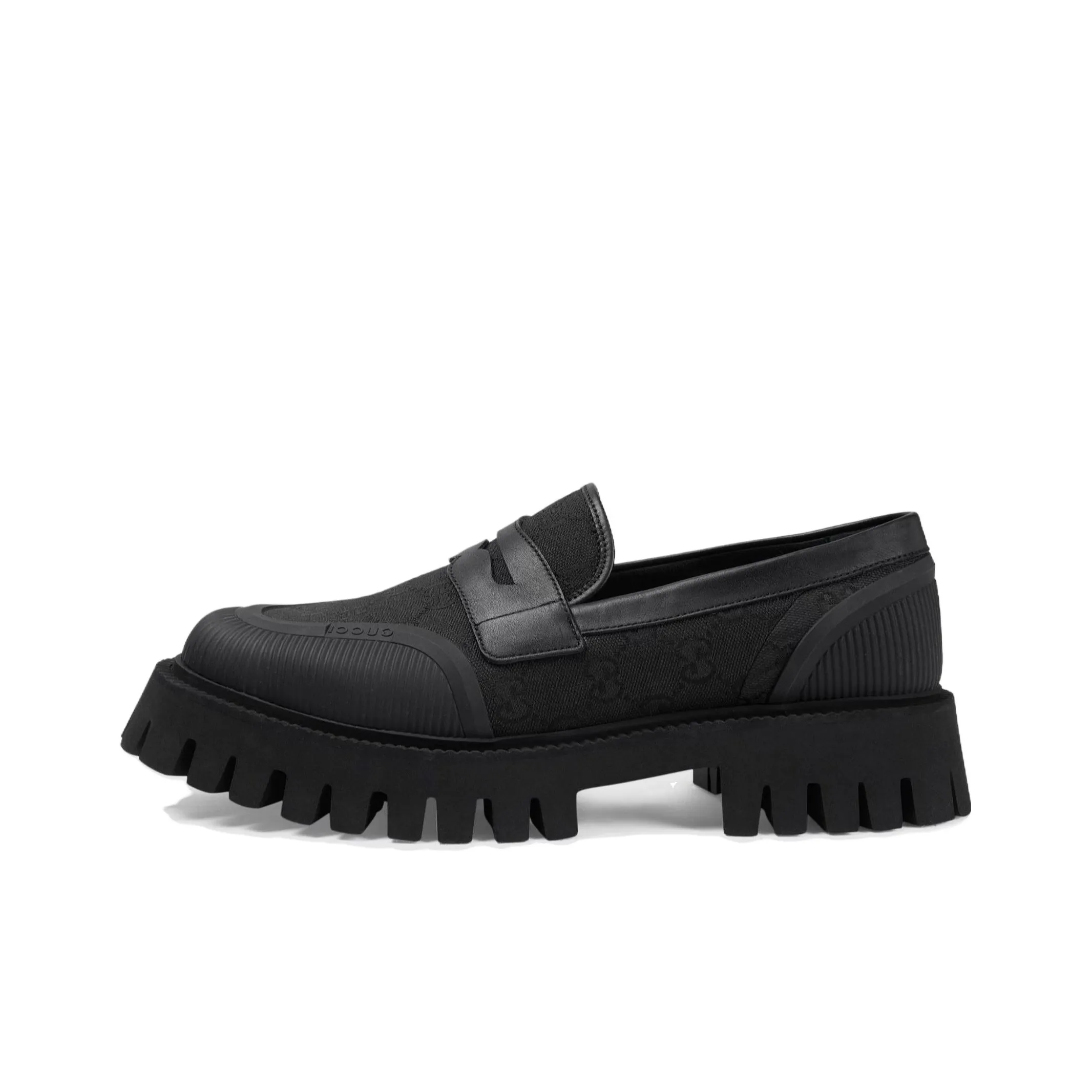 GUCCI GG Supreme Canvas Loafers