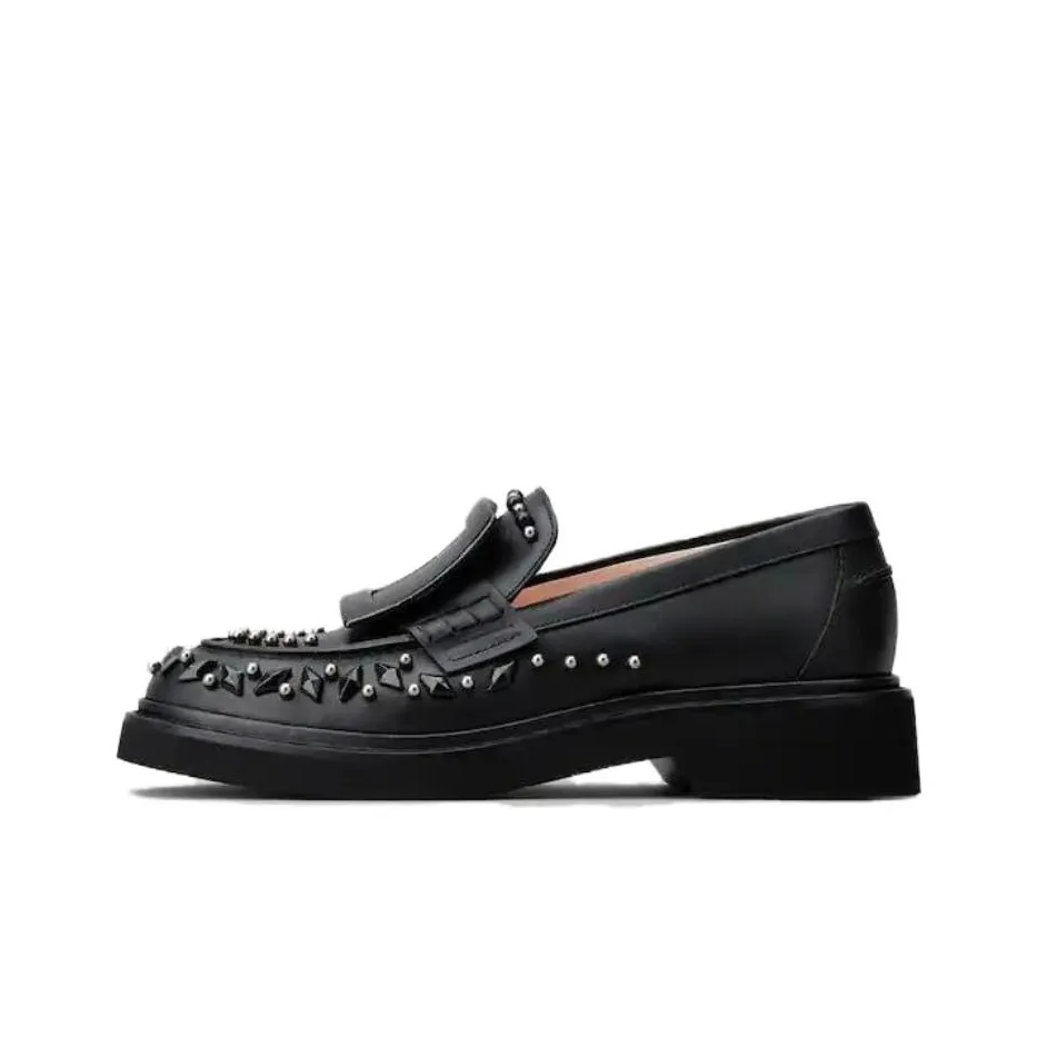 Roger Vivier Viv' Rangers Studs Lacquered Buckle Loafers Women's