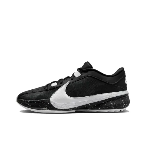 NIKE Freak 5 Баскетбольные кроссовки Низкие Черные Мужские