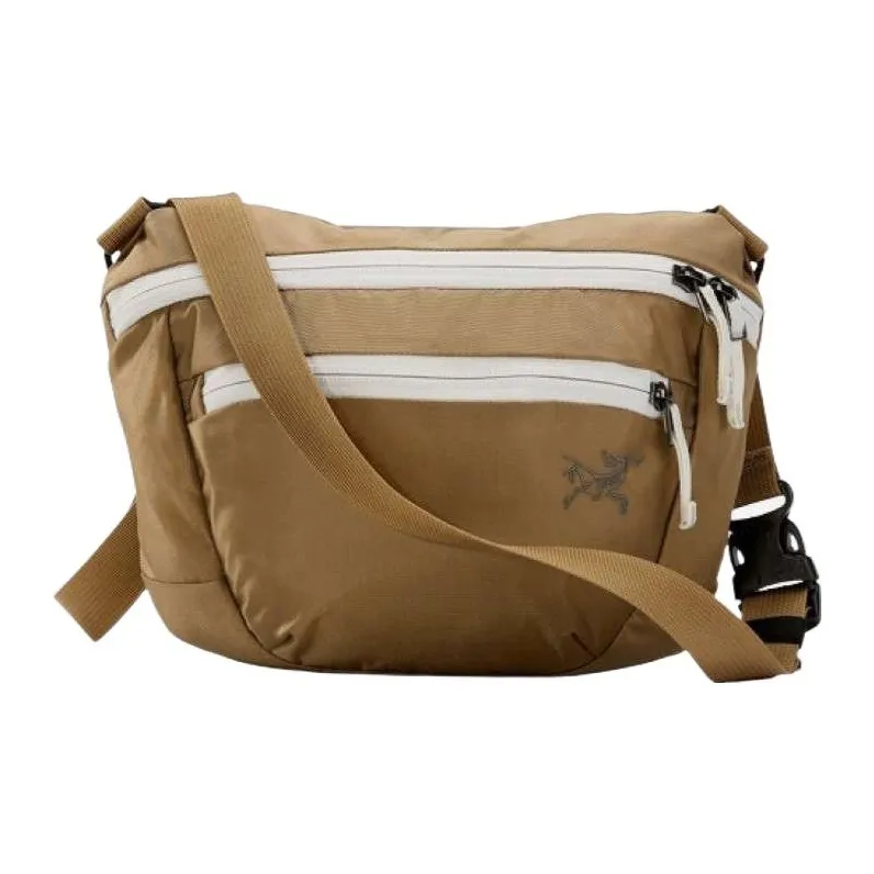 Arcteryx Mantis 2 Outdoor Bags Khaki